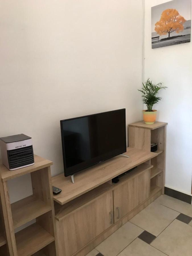 שיבניק Family Friendly Holiday Home "Ana" מראה חיצוני תמונה